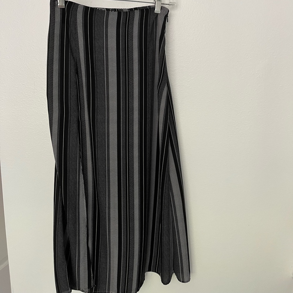 Black maxi skirt - good quality, worn once